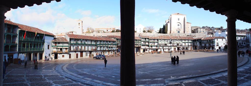 Apartamentos La Columna Chinchón Kültér fotó